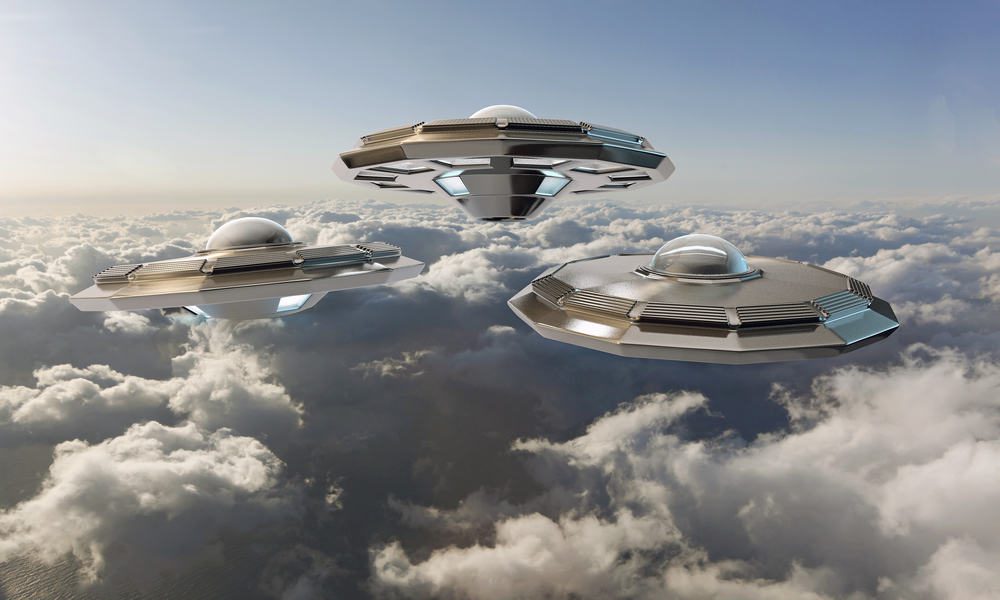 unidentified objects flying in the sky